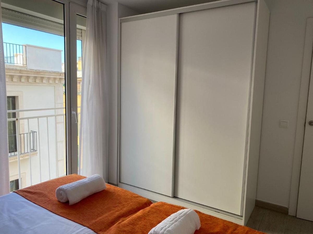 Апартаменты Dobo Malaga Soho Экстерьер фото